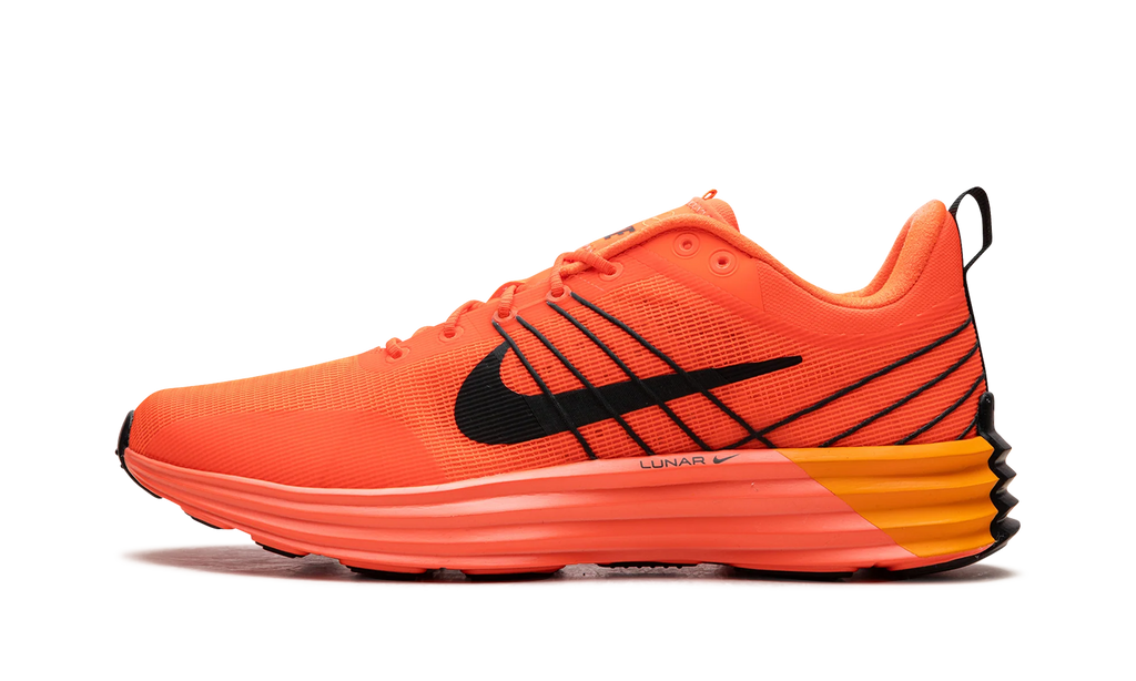 Lunar Roam "Hyper Crimson" HJ9145 809
