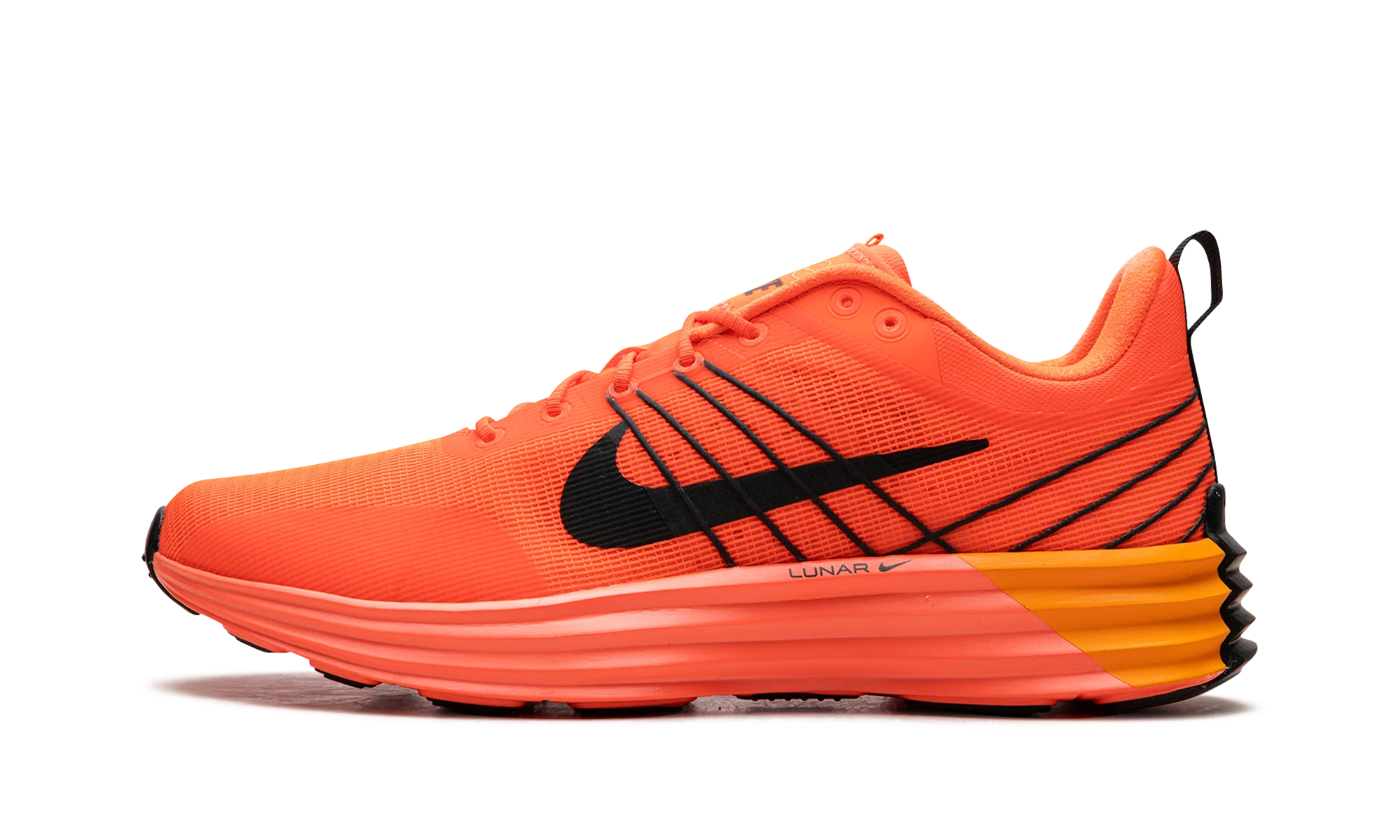 Lunar Roam "Hyper Crimson" HJ9145 809