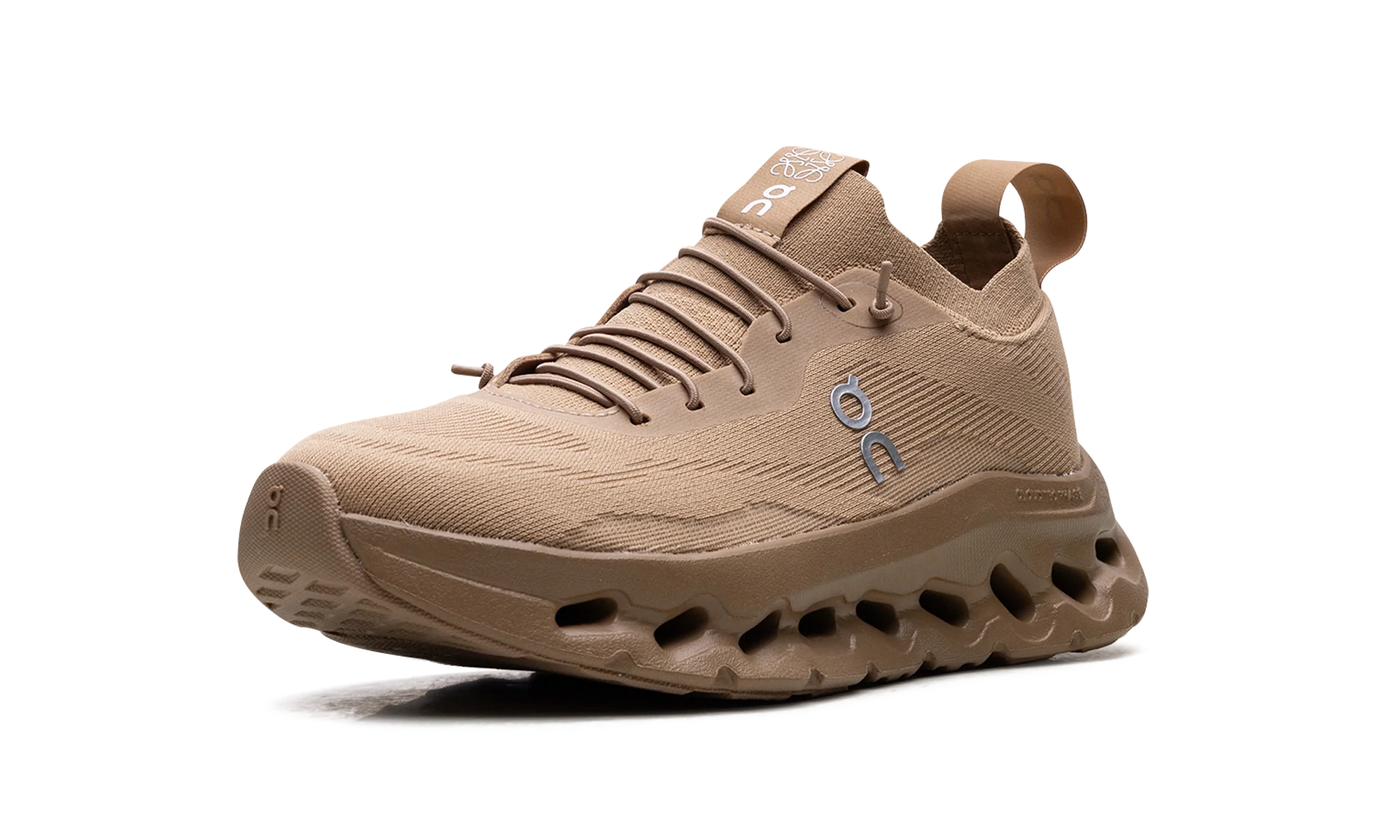 Cloudtilt WMNS "LOEWE Dark Sand" 3WD30313505