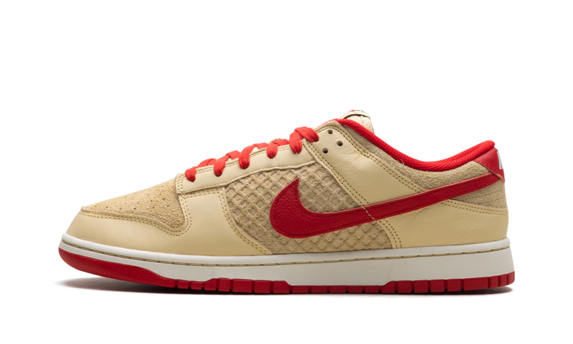 Dunk Low "STRAWBERRY WAFFLE" HJ9100 294