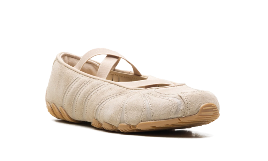 Ghost Sprint Ballet WMNS "Magic Beige Gum" KI7738