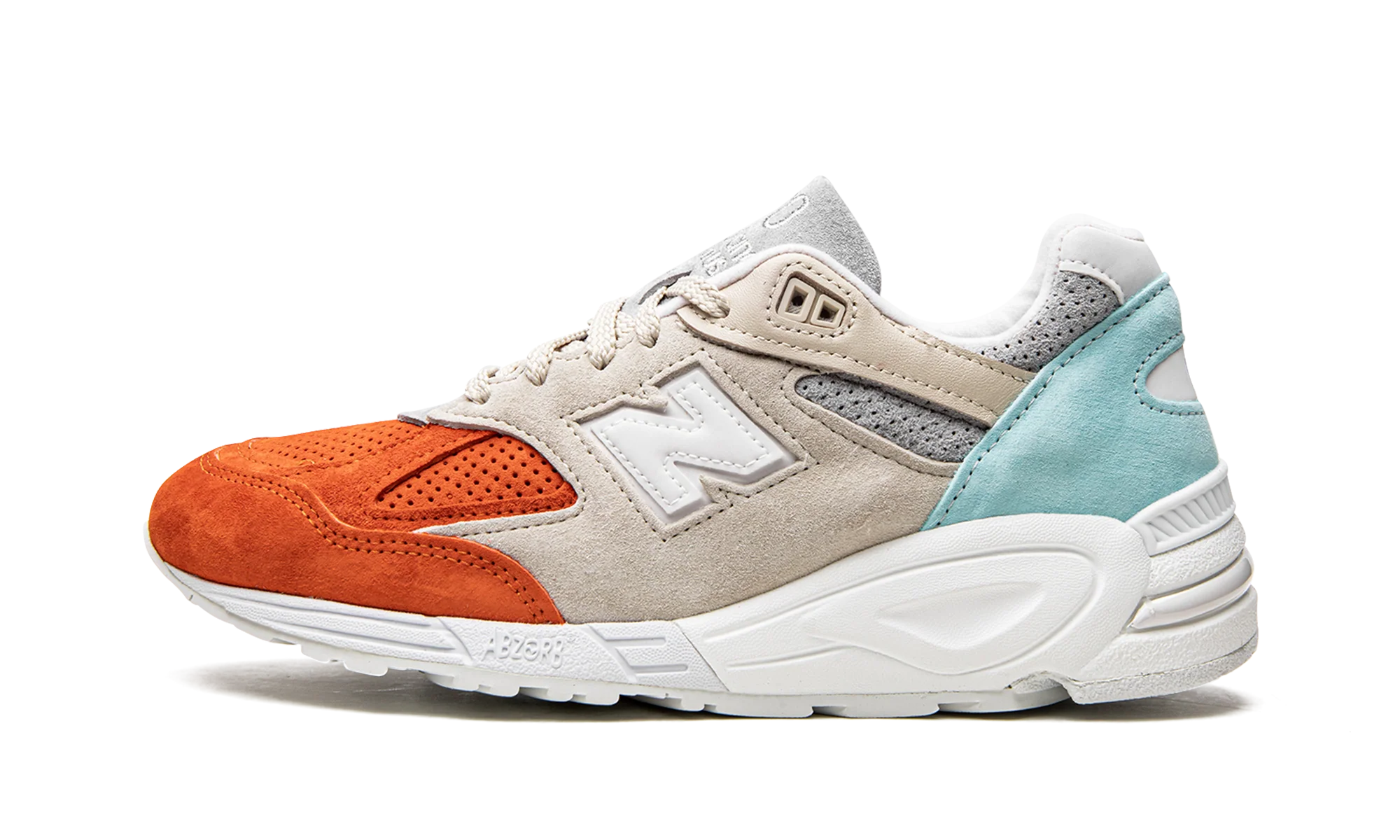 990 v2 "Kith Cyclades" M990KC2
