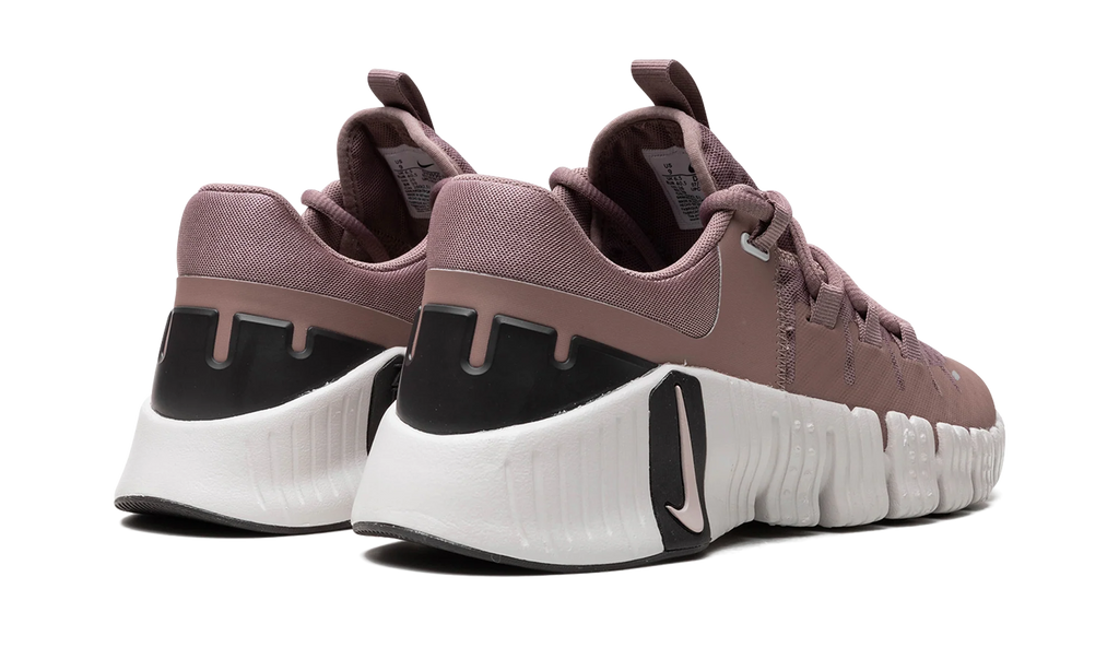 Nike Free Metcon 5 WMNS "Smokey Muave" DV3950 201