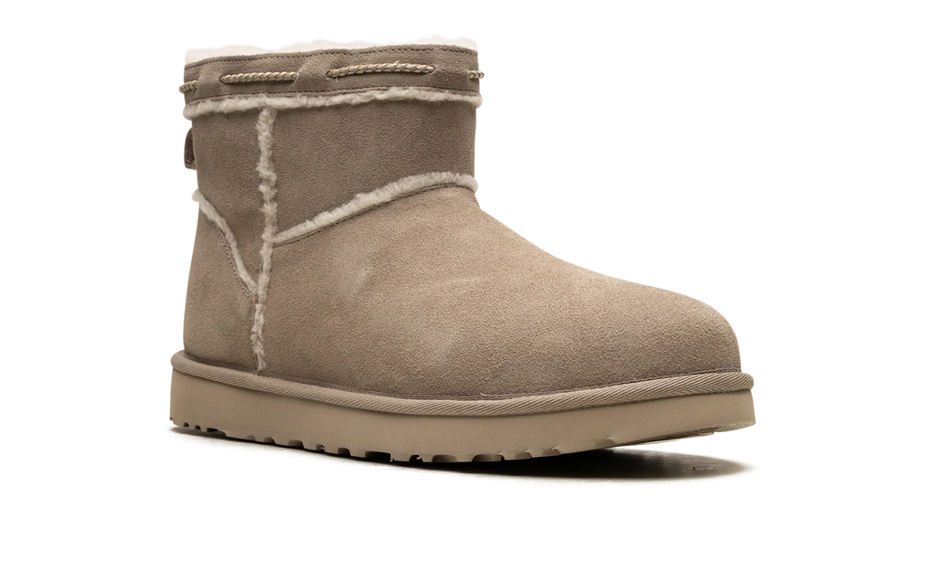 Classic Mini Shearling Braid WMNS "Dune" 1166751 DUNE
