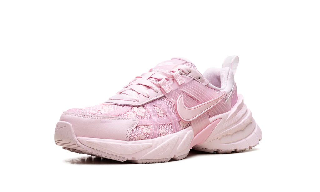 V2K Run WMNS "Pink Foam Arctic Pink" HJ5269 600