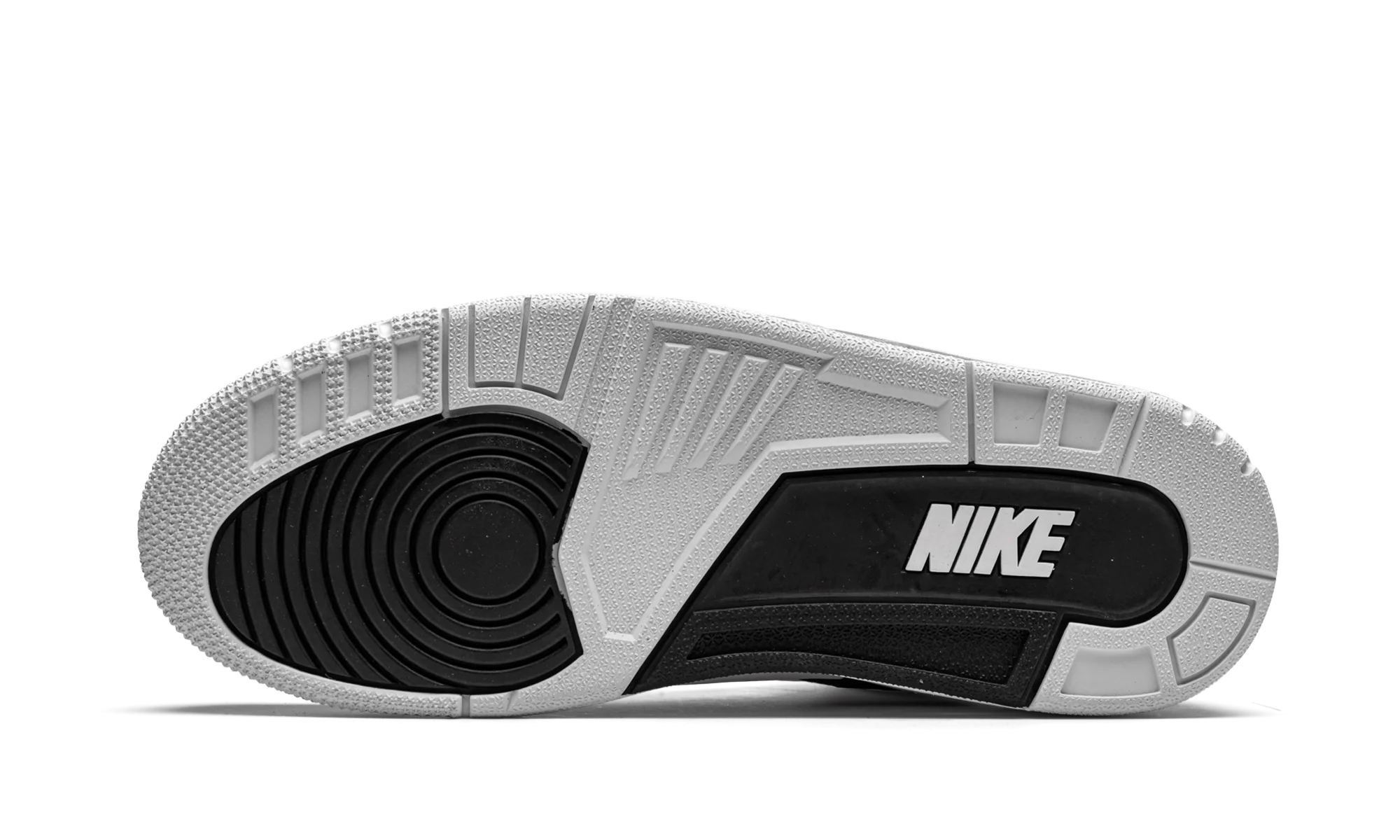 Air Jordan 3 Retro SP "Fragment" DA3595 100