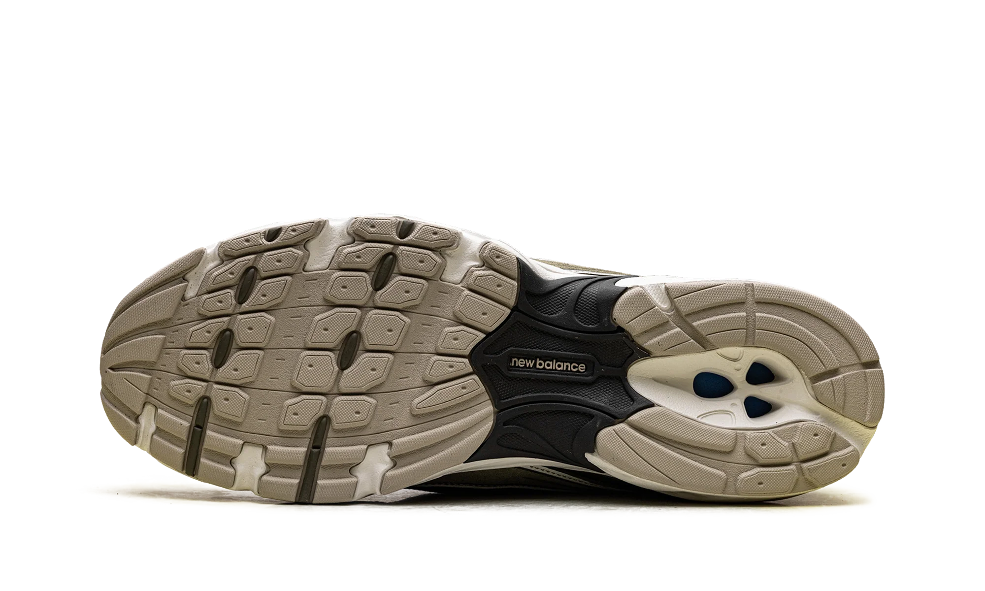 740 "Woodland Wakame Brown" U7405I5