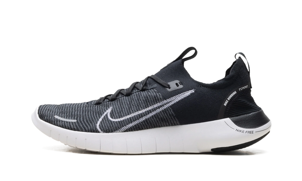 Free RN "Next Nature Black White" FB1276 002