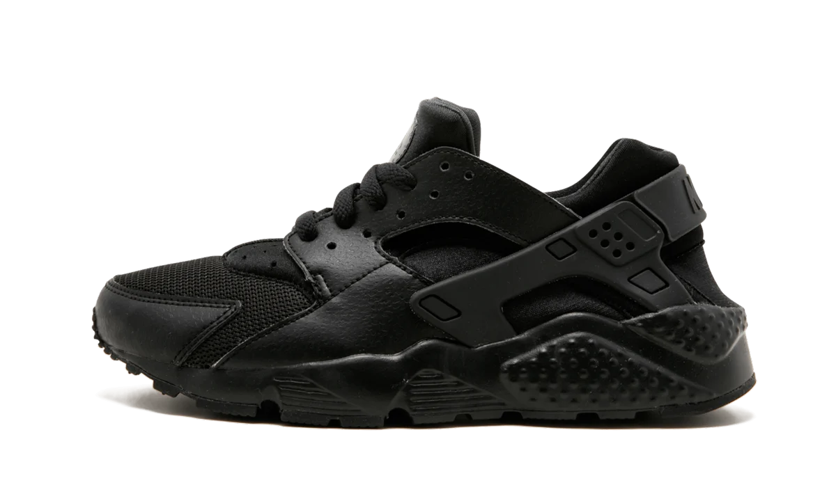 Huarache Run GS "Triple Black" 654275 016