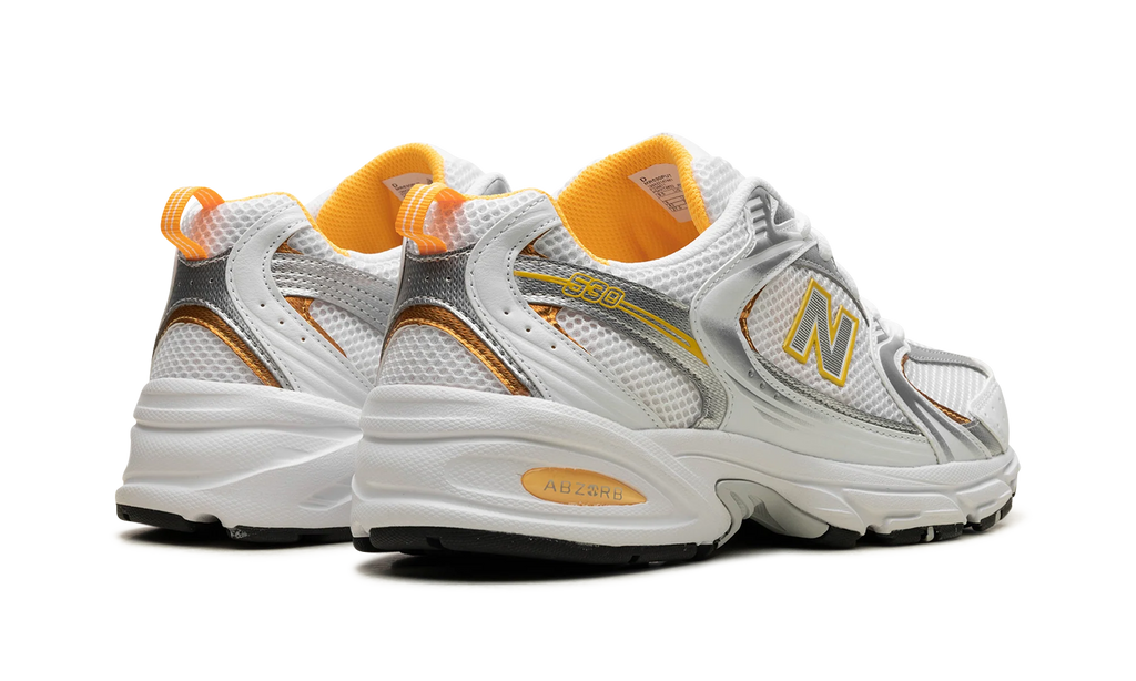 530 "White Vibrant Apricot Silver Metallic" MR530PUT