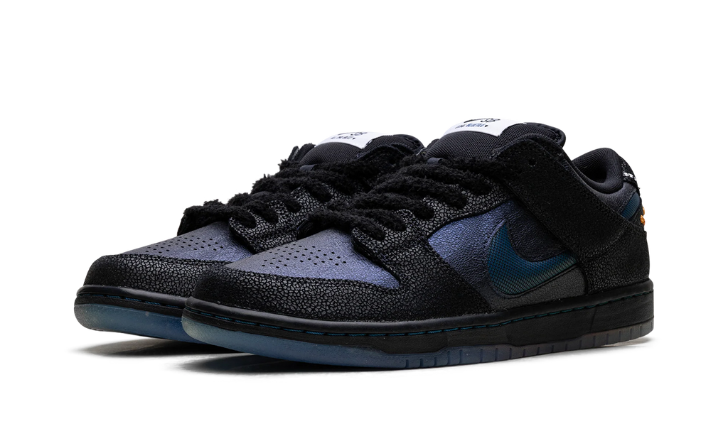 SB Dunk Low Pro "Bluetile Skateboards" IQ1323 001