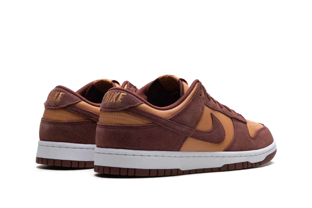 Dunk Low Retro SE "Amber Brown" FQ8249 200
