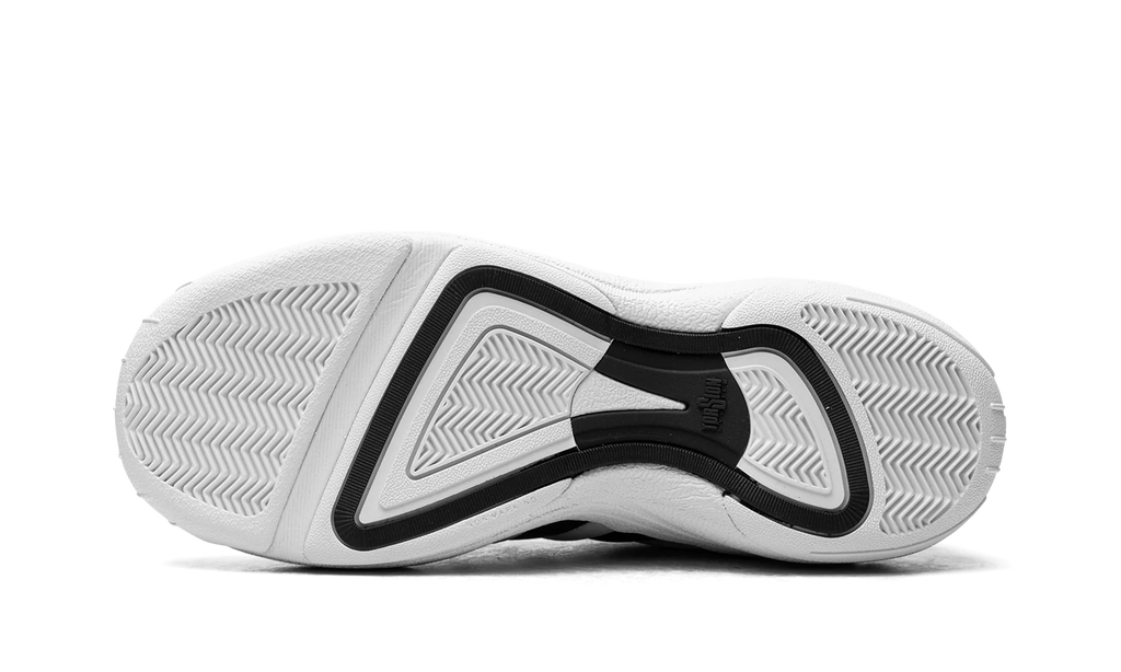 Superstar Millenium "White / Black" IE8560