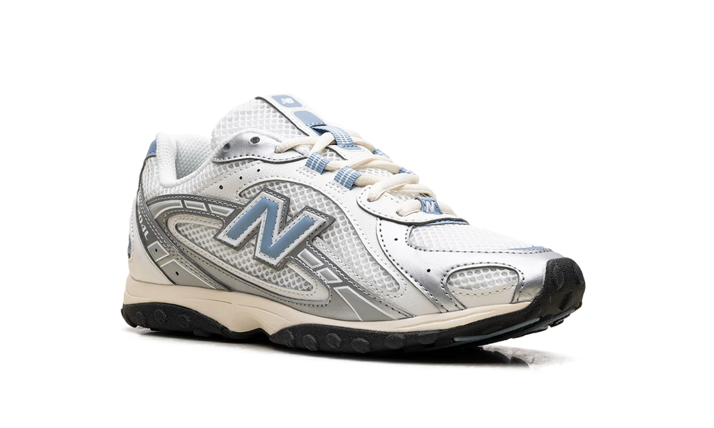 204L "Silver Metallic / Sky" U204LSWC