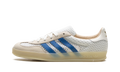 Gazelle Indoor "Off White Focus Blue" JH5419