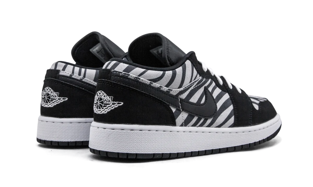 Air Jordan 1 Low GS "Zebra" 553560 057