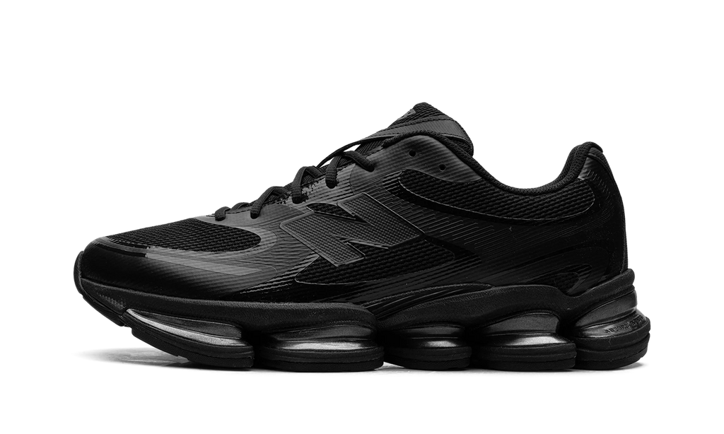 2000 "Triple Black" U2000ETB