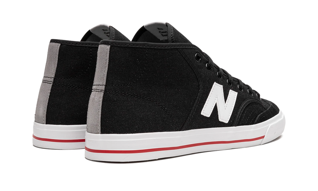 Pro Court 213 "Black White" NM213UNT