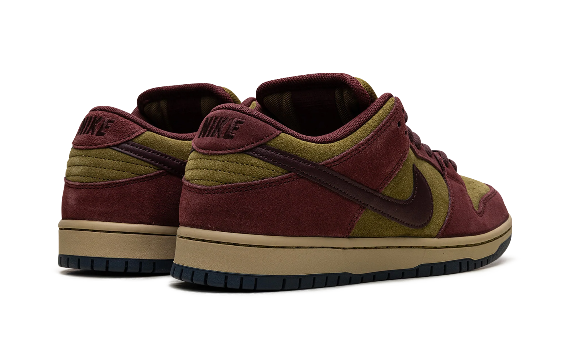 SB Dunk Low "Burgundy Crush / Olive Flak" HQ1625 600
