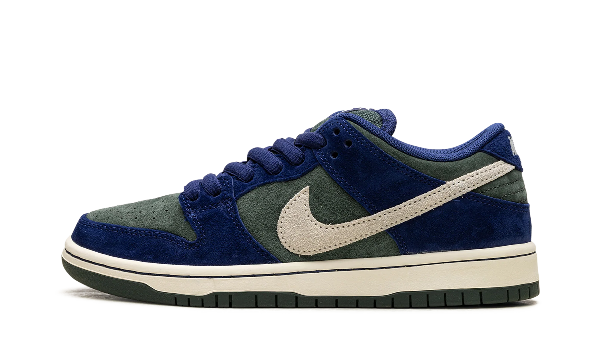 SB Dunk "Deep Royal Blue" HF3704 400