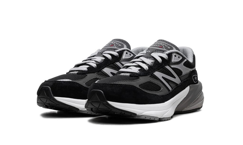 990v6 GS "Black/Silver" GC990BK6