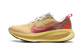 Vomero 18 SE "International Running Pack - Vivid Sulfur" IH3576 999