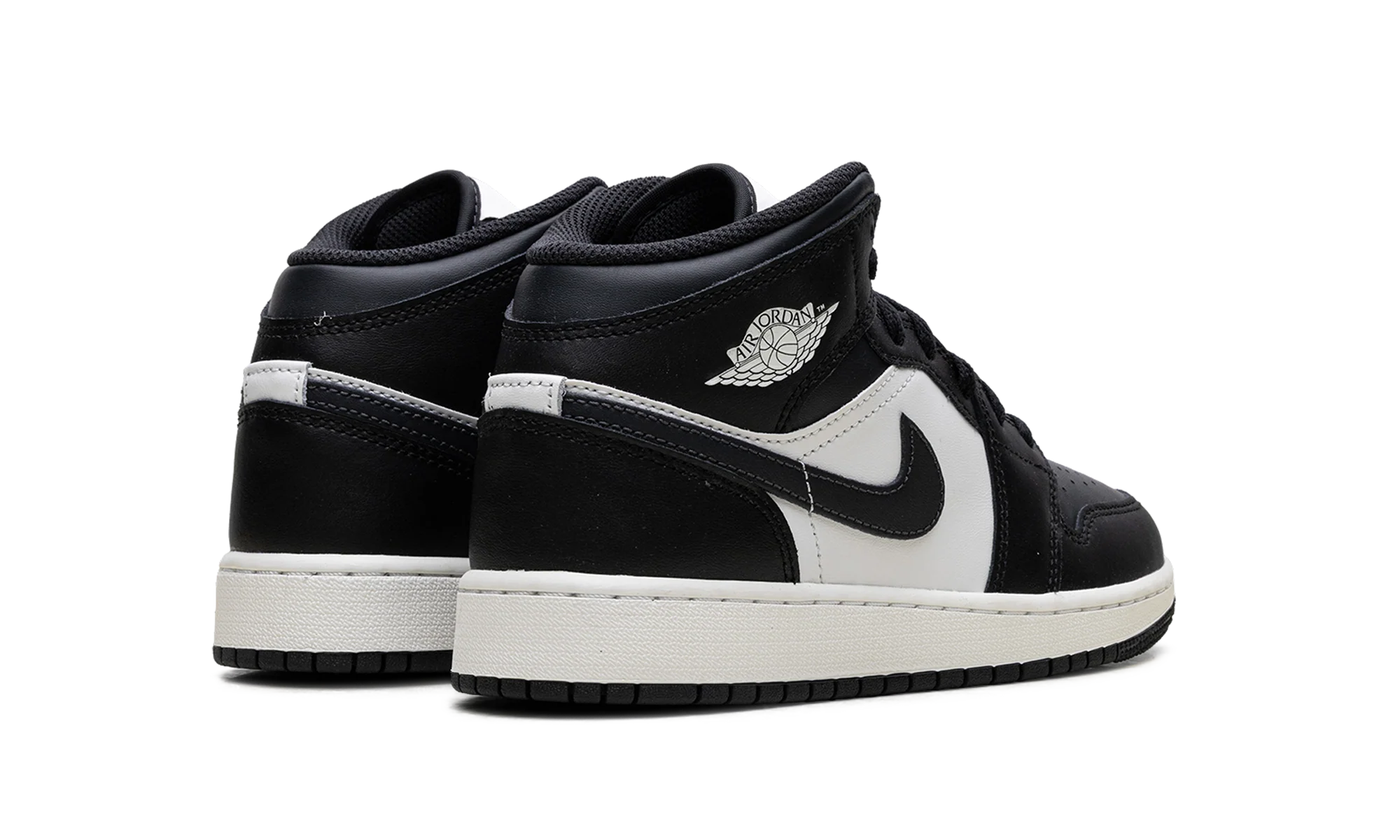 Jordan 1 Mid GS "Off Noir Toe" DQ8423 010