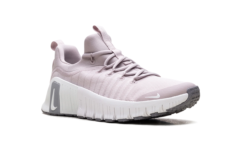 Free Metcon 6 WMNS "Platinum Violet" FJ7126 002