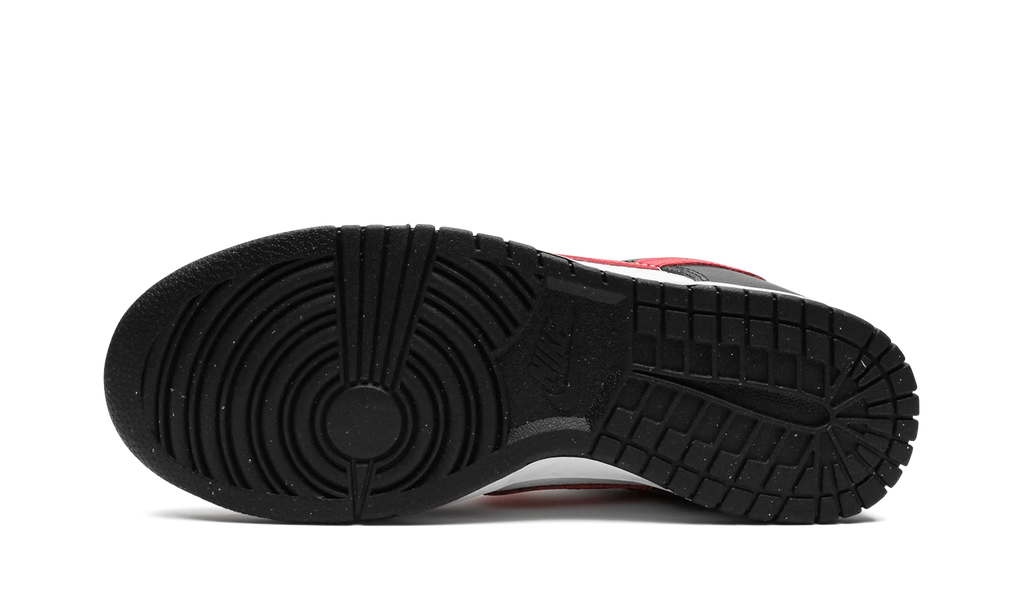 Dunk Low Retro "Red Swoosh Panda" FB3354 001