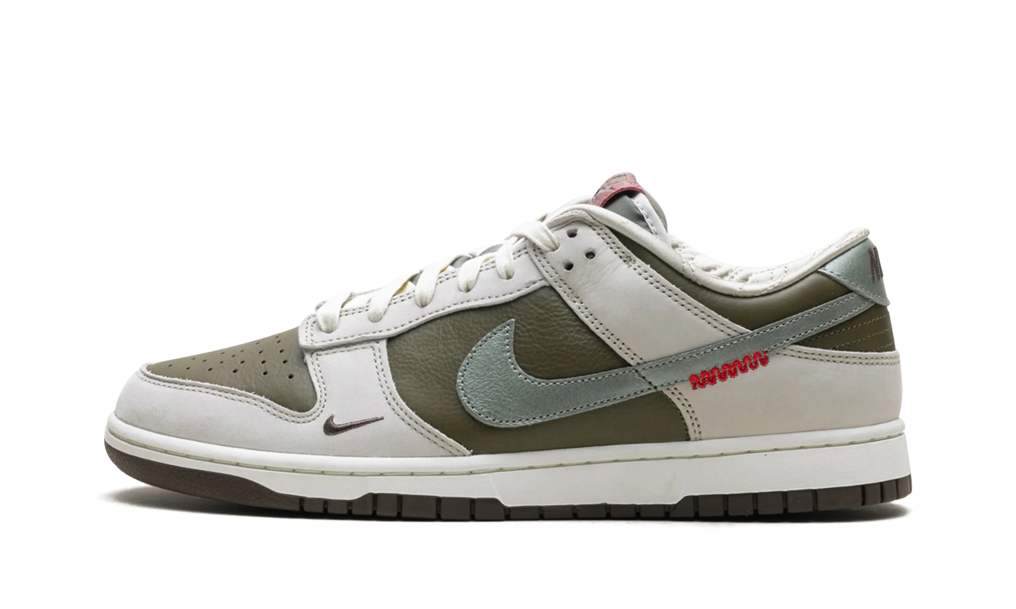 Dunk Low Retro "Year of the Snake (2025)" HV5980 231