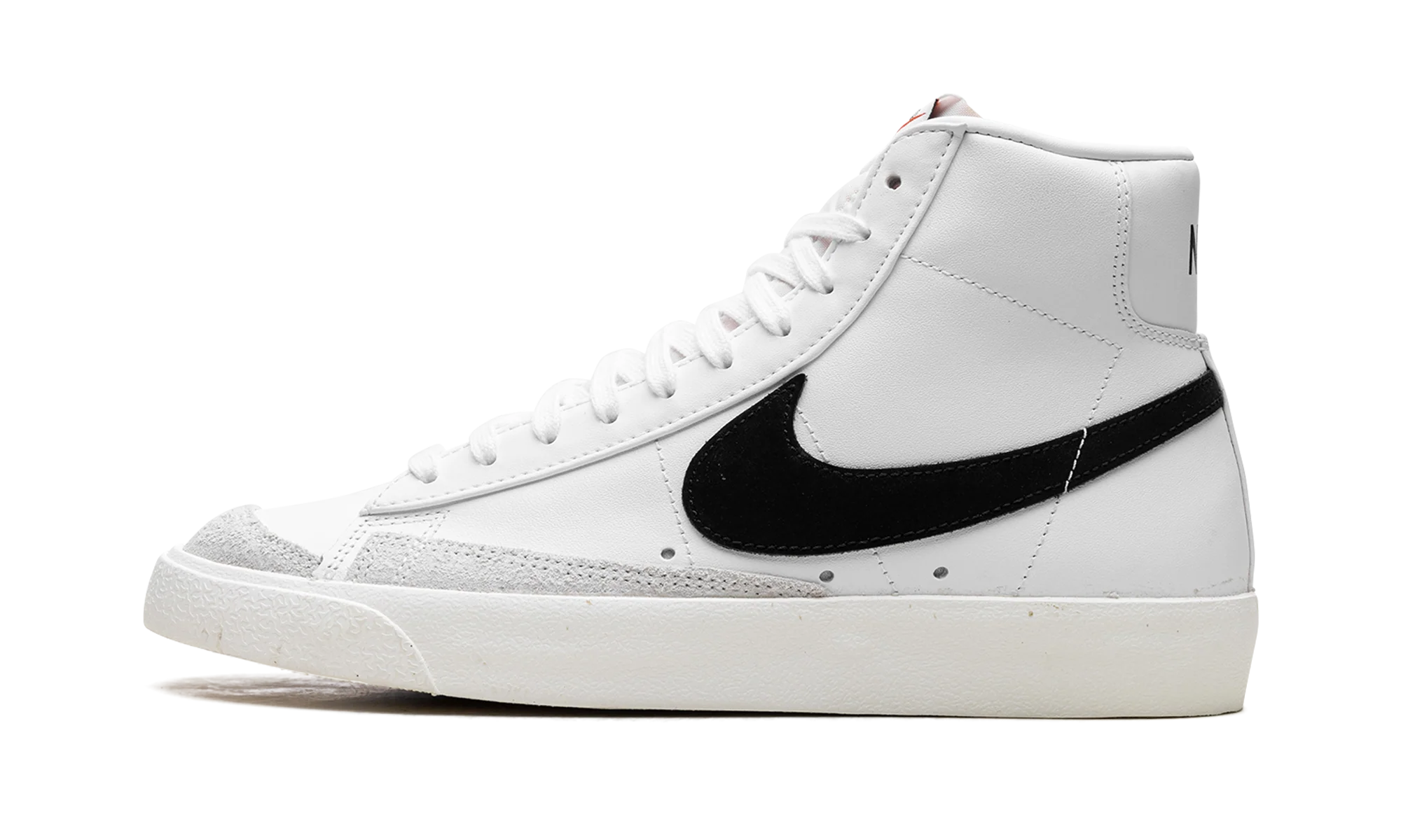 Blazer Mid 77 VNTG "White - Black" BQ6806 100