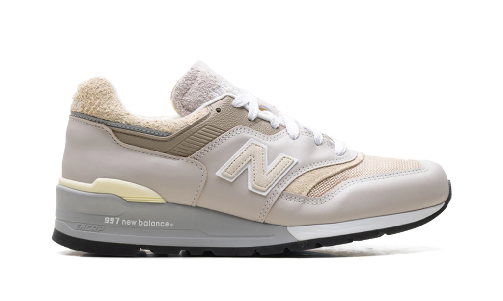 997 "Made in USA - Moonrock / Driftwood" U997GG