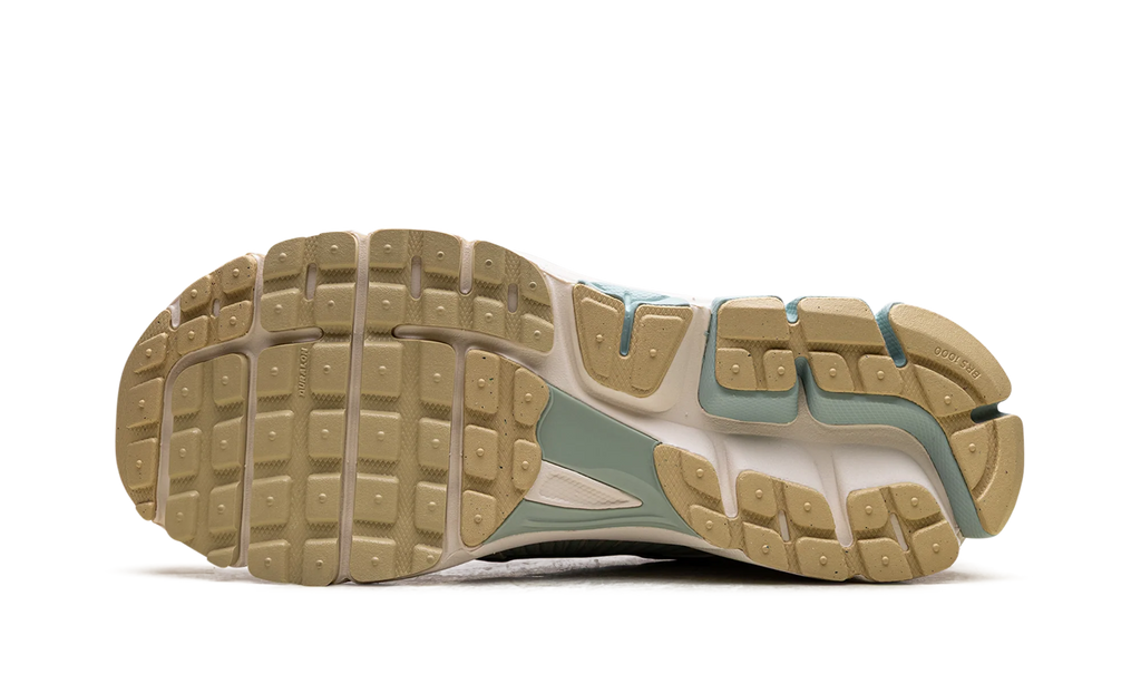 Air Zoom Vomero 5 "Team Gold Seafoam" IB2987 700