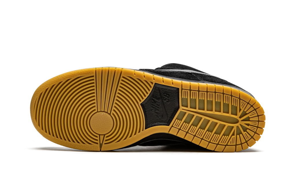 SB Dunk Low Pro "Fog" BQ6817 010