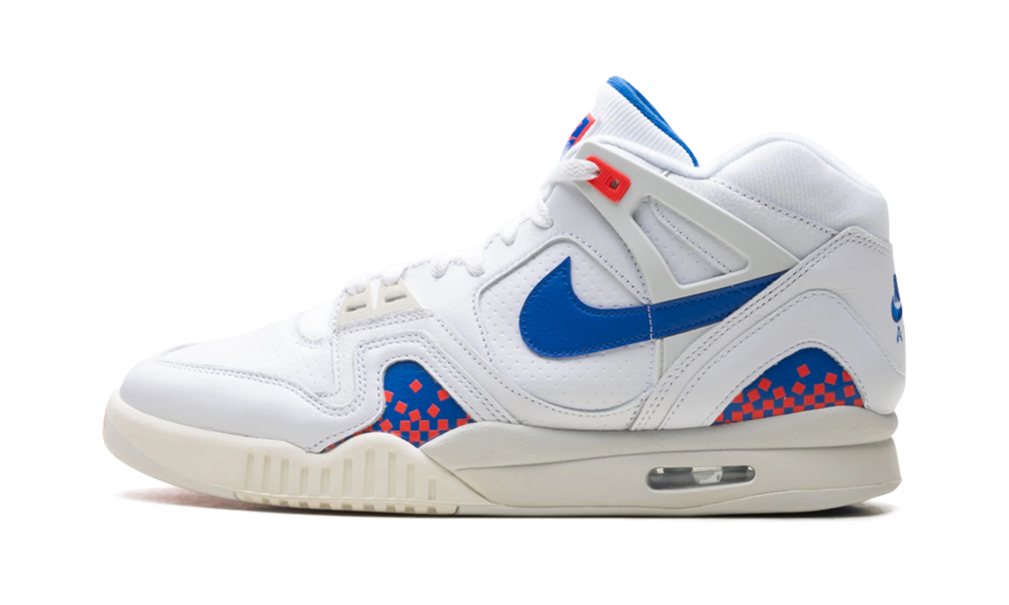 Air Tech "Pixel Court (2025)" FZ9033 102
