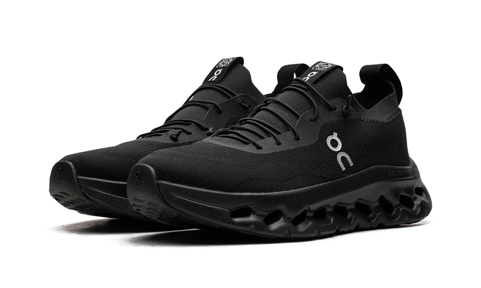 Cloudtilt WMNS "LOEWE All Black" 3WD30310485