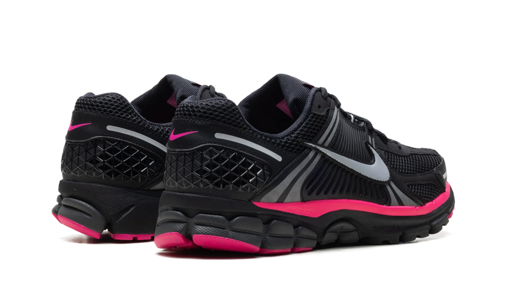 Zoom Vomero 5 "Black Pink Blast" FB9149 004