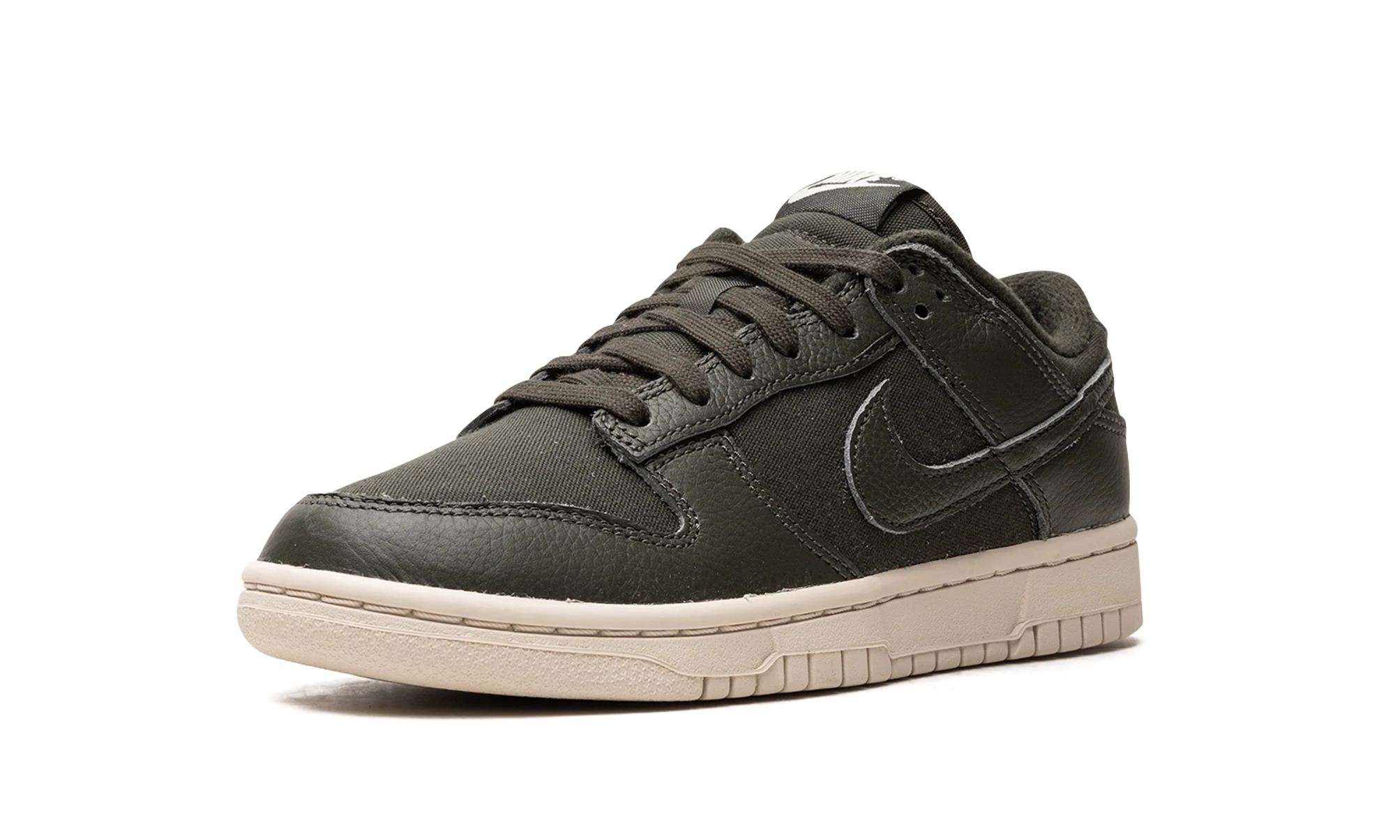 Dunk Low PRM "Sequoia" DZ2538 300