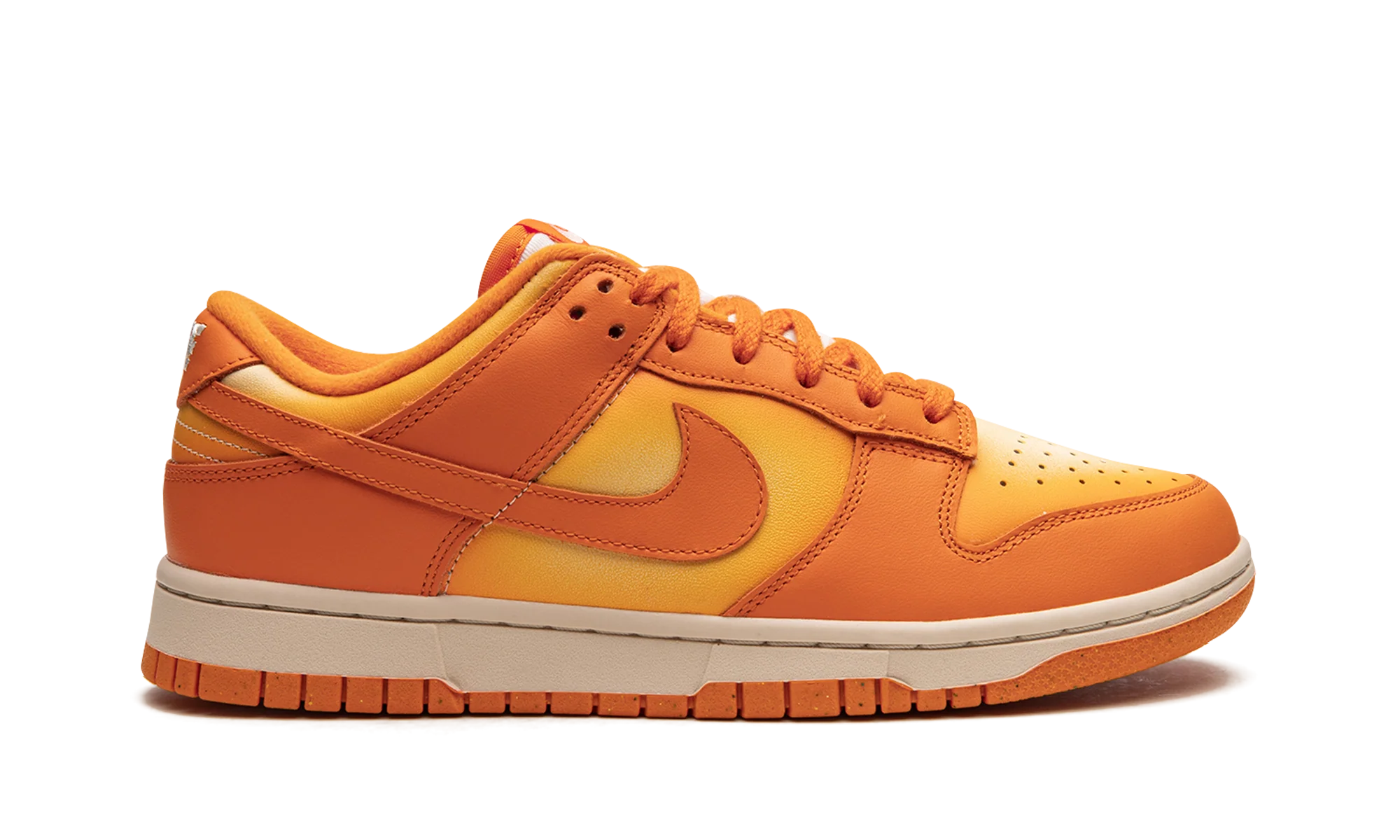 DUNK LO MNS WMNS "Magma Orange" DX2953 800