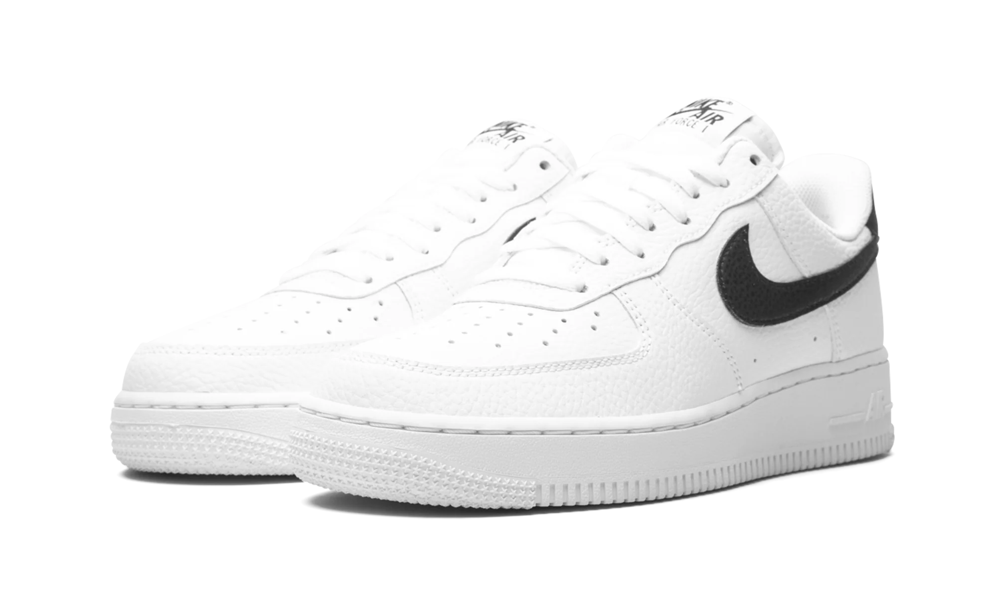 Air Force 1 Low '07 "White / Black" CT2302 100