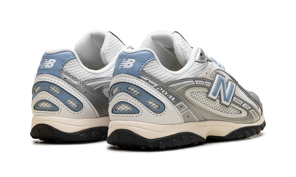 204L "Silver Metallic / Sky" U204LSWC