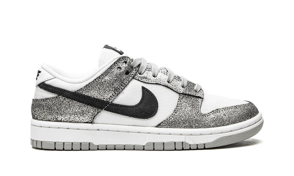 Dunk Low SE WMNS "Golden Gals" DO5882 001