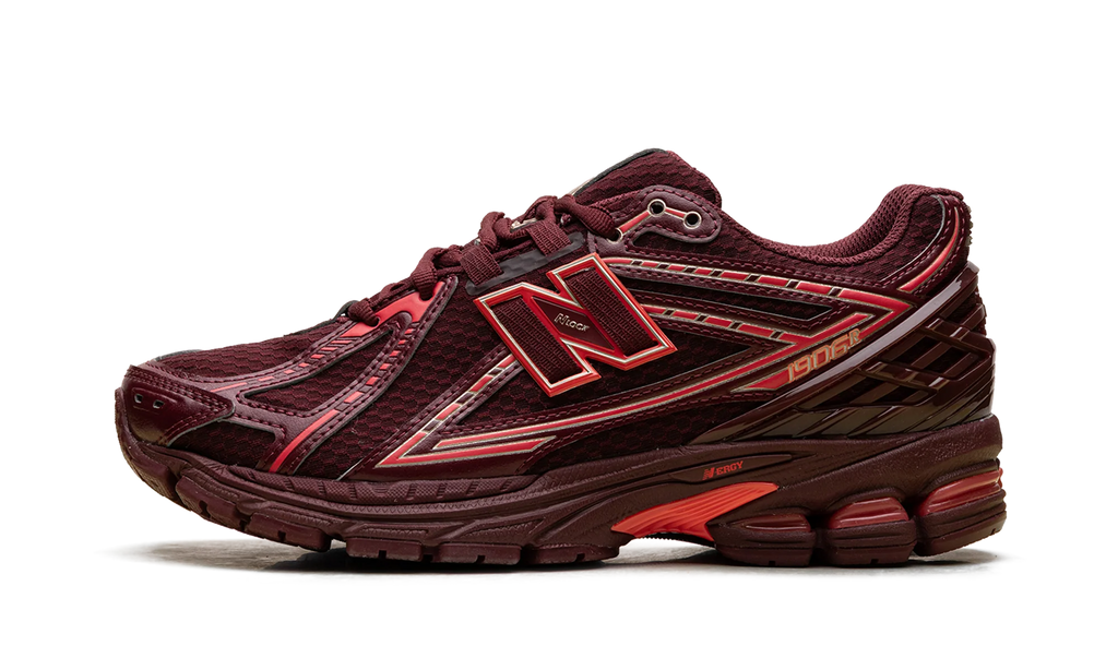 1906R WMNS "Mercury Red" U1906RHB