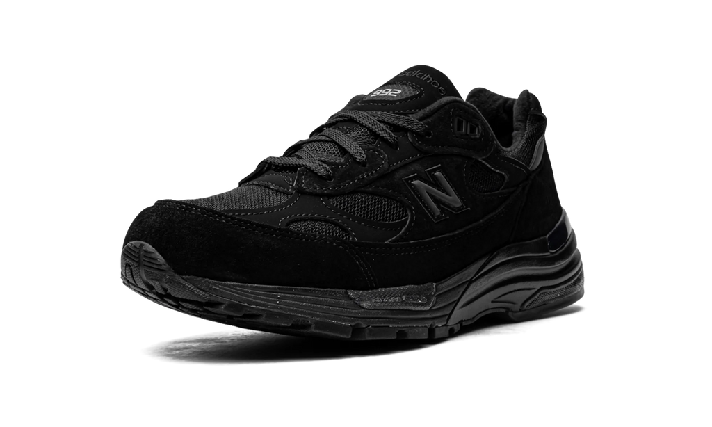 992 "Triple Black" M992EA