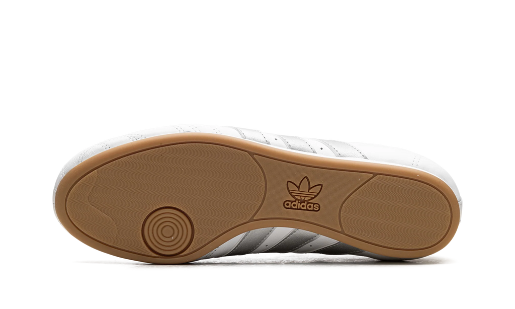 Taekwondo WMNS "Cloud White Silver Metallic Gum" JS1192
