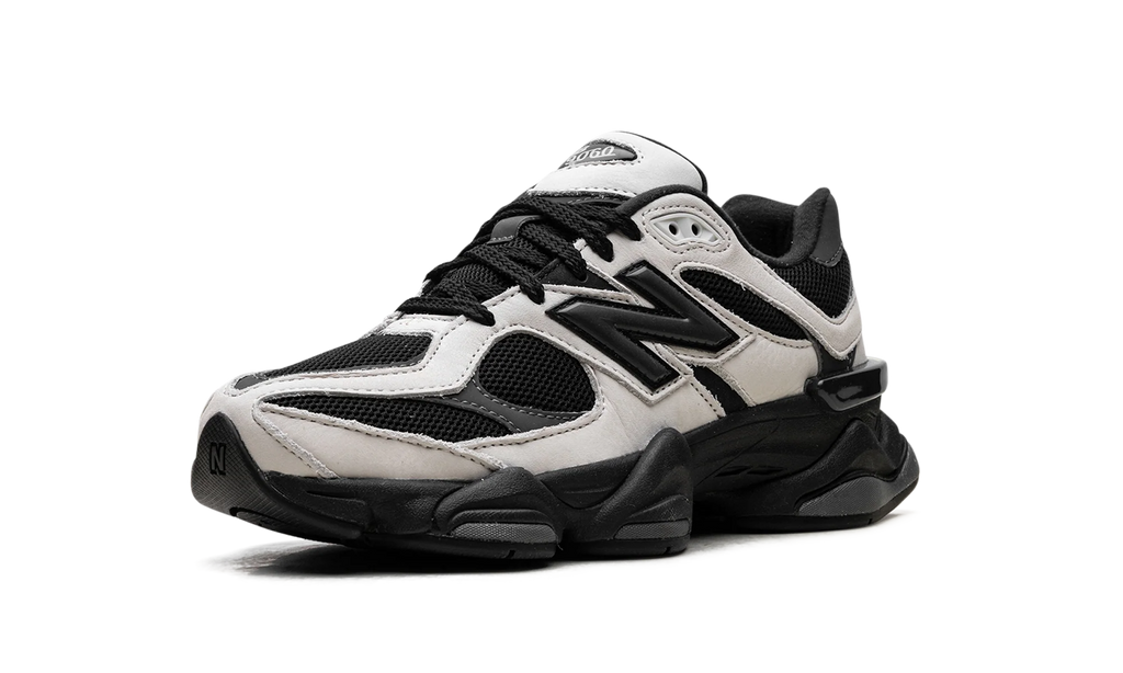 9060 "Off White Black" U9060ZBS