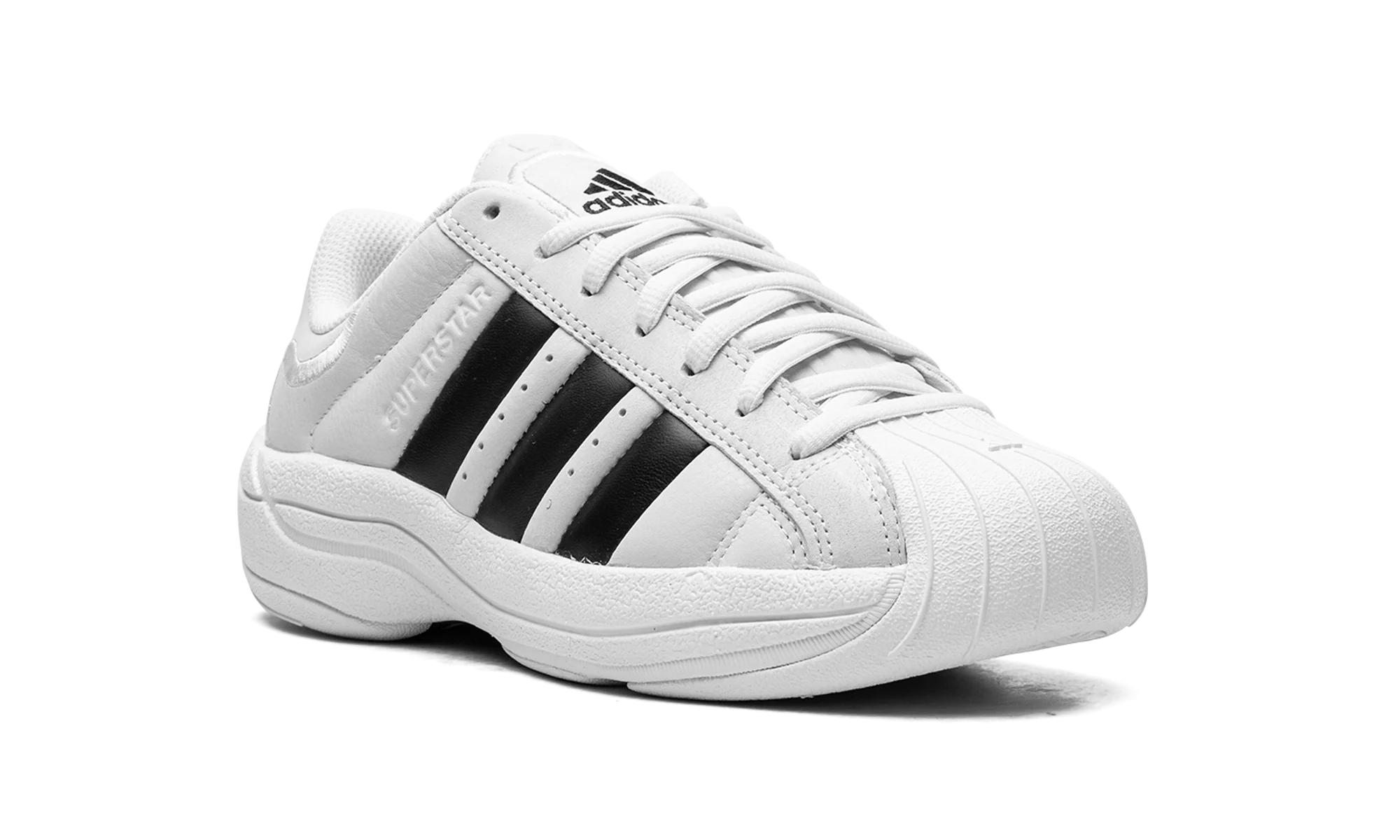 Superstar Millenium "White / Black" IE8560
