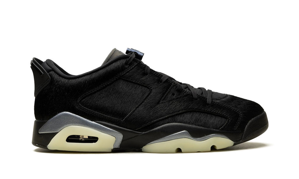 Air Jordan 6 WMNS "Blackout" IO9786 001