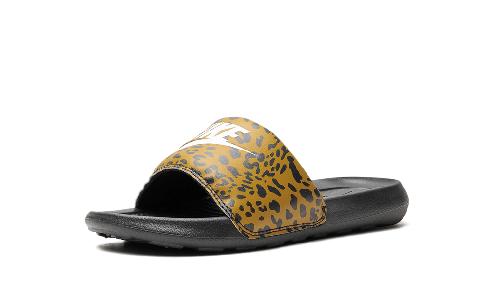 VICTORI ONE MNS WMNS "Cheetah Print" CN9676 700