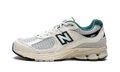 2002R "Sea Salt/Vintage Teal" M2002RVD